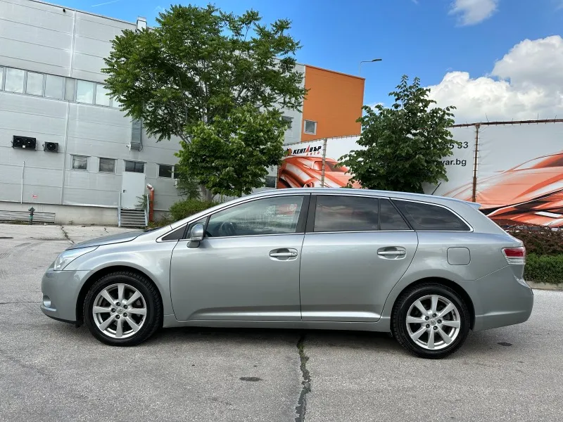 Toyota Avensis 2.2D 150кс/Автомат Image 2