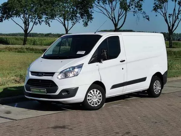 Ford Transit Custom 2.2 DCI Image 2