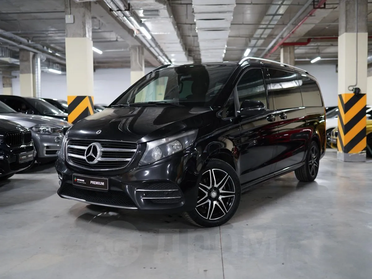 Mercedes-Benz V-Class Image 2